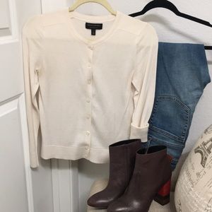 ✨ Moving sale 🚗- Banana Republic Light Pink/Cream sweater, Size S